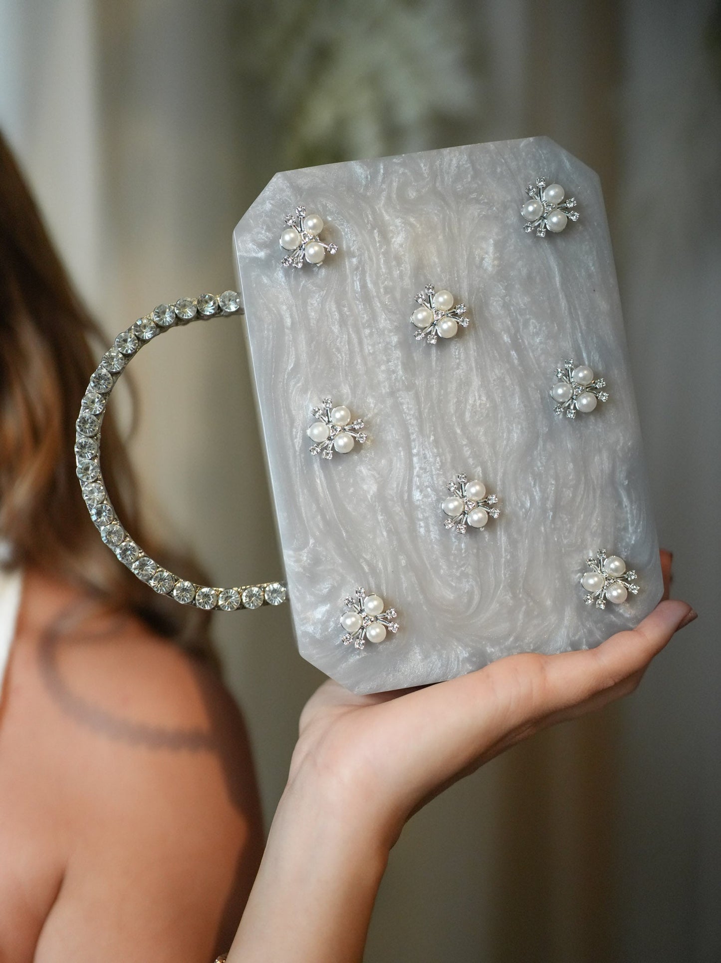 Beyond the Ordinary Clutch (Silver)